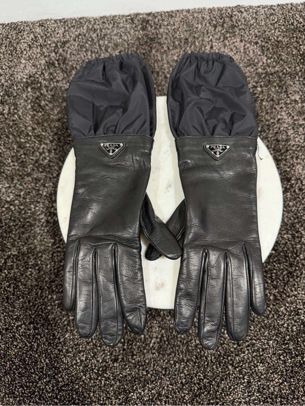 Prada Enamel Logo Leather / Re-Nylon Black Gloves